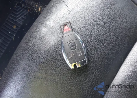 2014 Mercedes-Benz Cla 45 Amg 4Matic z USA, uszkodzony, nr VIN WDDSJ5CB1EN114525